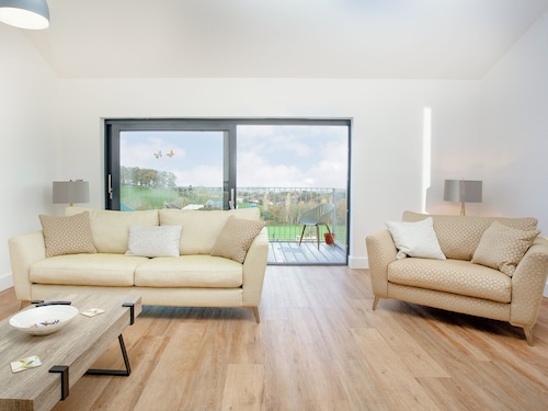 3 bedroom accommodation in Over Stowey, near Bridgwater