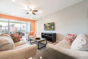 スマートテレビ、テレビゲーム、テーブルサッカー台、卓球台