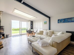Televisie en een open haard