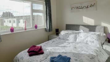2 bedrooms, free WiFi, bed sheets