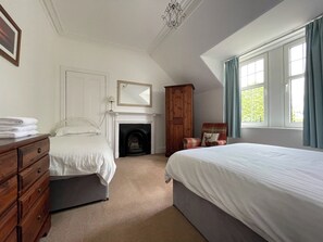 3 عدّة غرف نوم وواي فاي مجانًا وملاء ات أسرّة