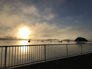 Utsikt mot strand/hav