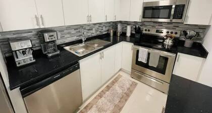 Comfortable European Style Home 4BR 4BA in Miami by ASVR-13670