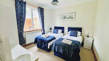 3 chambres, Wi-Fi gratuit, draps fournis