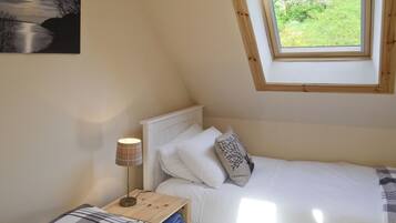 3 makuuhuonetta, ilmainen Wi-Fi, vuodevaatteet