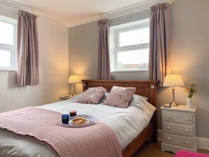 2 bedrooms, free WiFi, bed sheets