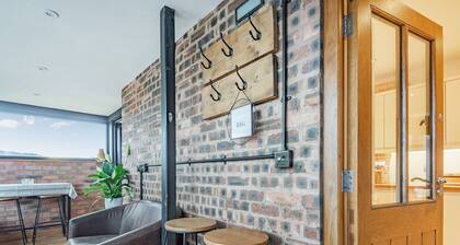 The Barn at Whitefields