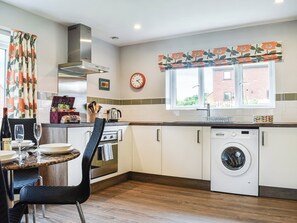Private kitchen - 1 bedroom accommodation in Whitby (Whitby)