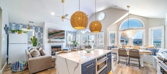 Celebrity Hangout Luxury Full Ocean View/Sleeps 11
