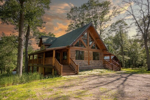 Northwoods Log Cabin