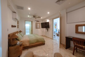 5 bedrooms, iron/ironing board, free WiFi, bed sheets
