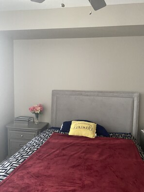 1 bedroom, desk, iron/ironing board, free WiFi