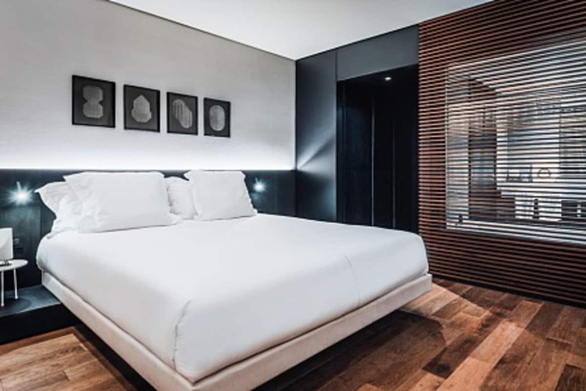 Premium bedding, minibar, in-room safe, individually decorated