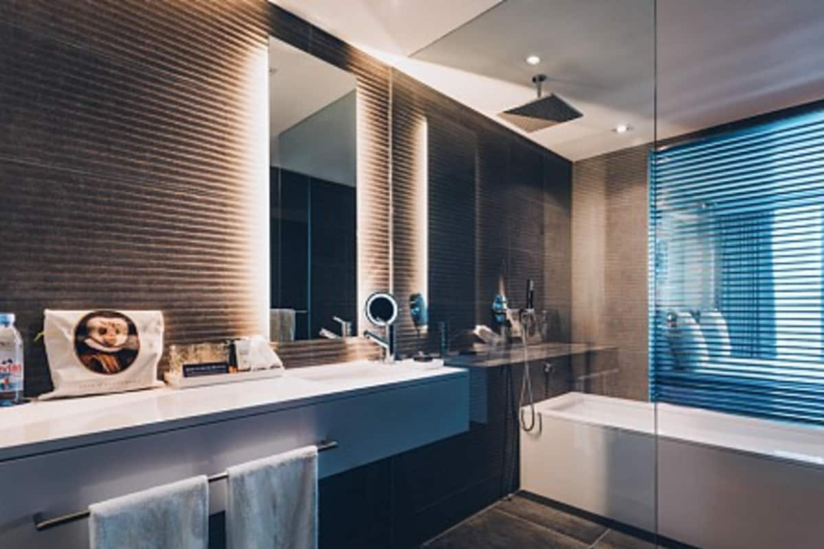 1 Schlafzimmer, hochwertige Bettwaren, Minibar, Zimmersafe