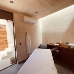 Phòng trị liệu đôi, trị liệu toàn thân, massage mô sâu