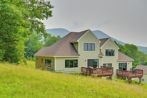 Exterior - Ski In & Out! Black Mountain Resort Townhome (Jackson)