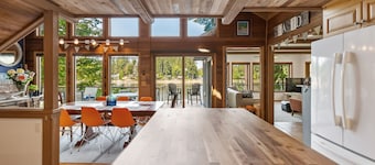 Treasure Island Beach House w/ Kayaks, Fun, Views, and Hot Tub!