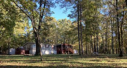 Enjoy a Peaceful & Secluded Home on Bull Shoals Lake - Direct Lake Access!