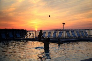 Piscine extérieure, piscine chauffée