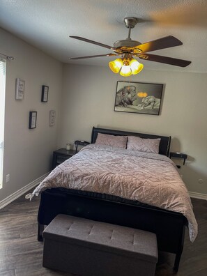 1 habitación, escritorio y wifi gratis