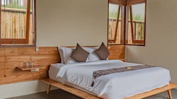 2 slaapkamers, een kluis op de kamer, een bureau