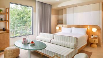 Literie hypoallergénique, couette en duvet d'oie, surmatelas, minibar