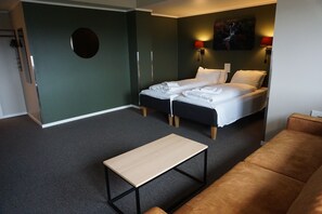 Superior Double Room | Desk, laptop workspace, free WiFi