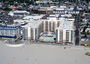 Exterior - Premier Seaside, Oregon Condominium in Gold Crown resort. (Seaside)