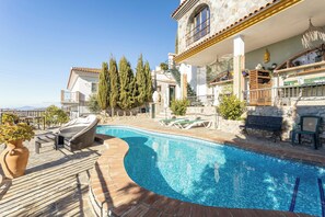 Pool - Apartment "Alma" with Mountain View, Pool, Whirlpool, Wi-Fi, A/C & Terrace (Cómpeta)