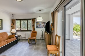 TV, DVD player, stereo