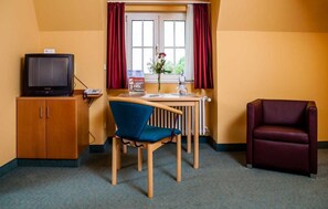 TV - Single room Standard - Hotel Amsee Object ID 132682 (Waren (Müritz))