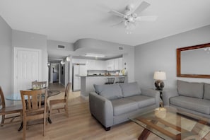 Interior - Calypso Resort by BBG (Panama City Beach)