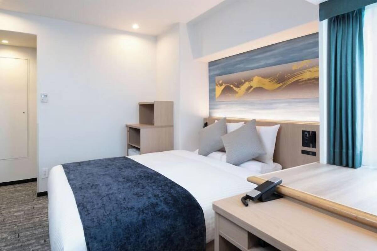 1 bedroom, in-room safe, desk, free WiFi