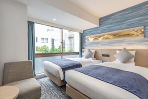 Cofres nos quartos, escrivaninha, Wi-Fi de cortesia, roupa de cama