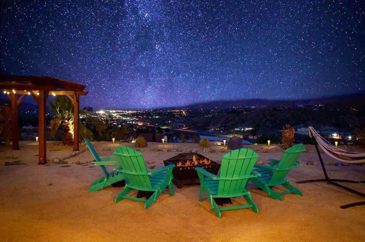 المنطقة المحيطة بالمنشأة