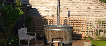 Mutton Barn - The Best  rural holiday property  in Warwickshire - 10 Guest Unit