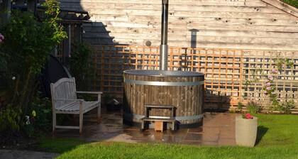 Mutton Barn - The Best rural holiday property in Warwickshire - 10 Guest Unit