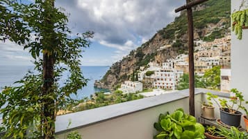 Panoramic Villa | Water view