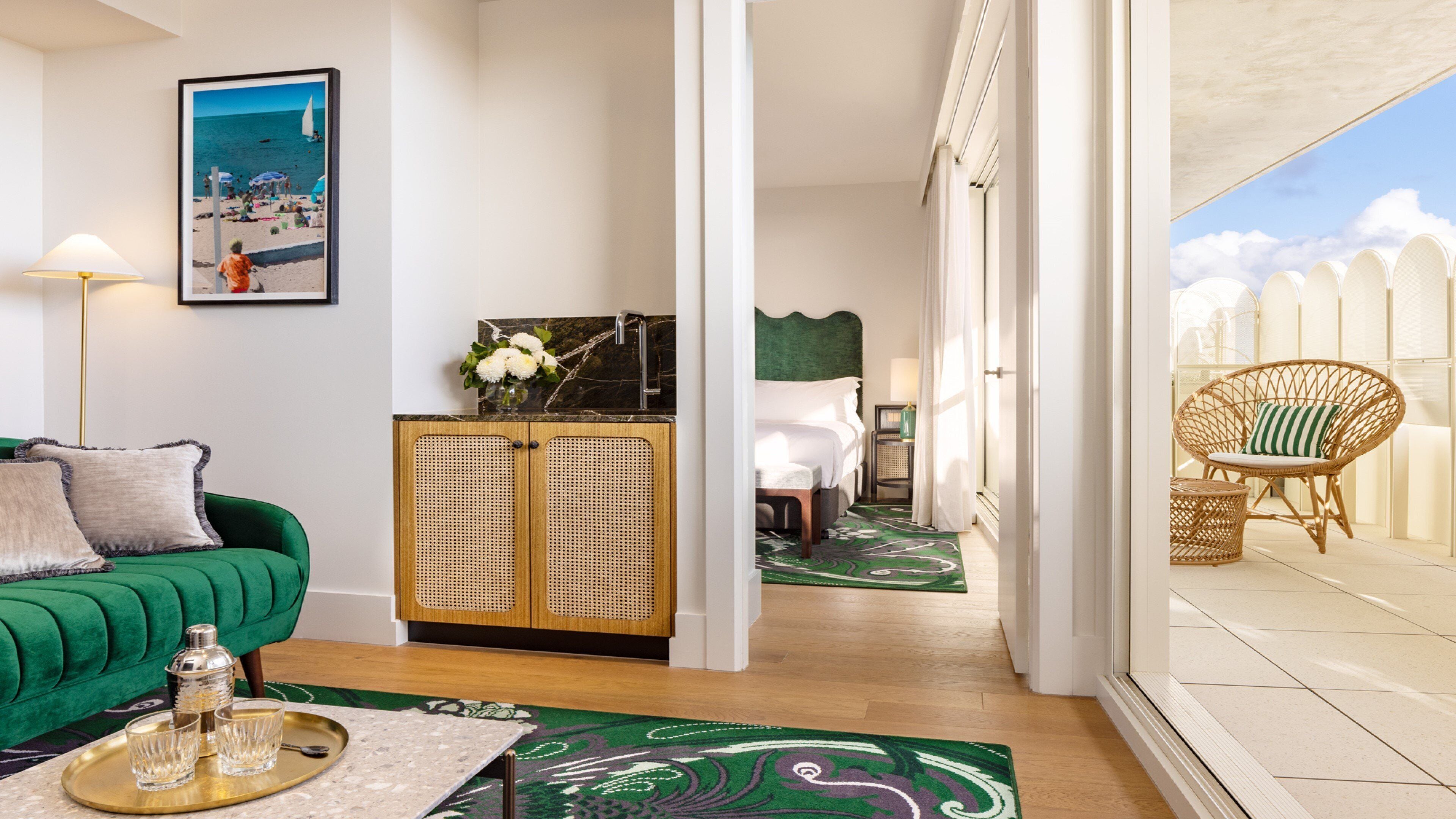Suíte, 1 quarto, terraço | Roupas de cama antialérgicas, cofres nos quartos