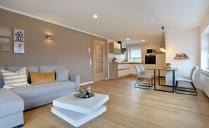 Smart TV, books, stereo - Vacation apartment I Kleine - Eifel - Time out (Hambuch)