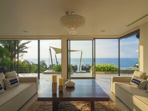 Interior - Kamala Beach, Magnificent 4BR Villa with Breathtaking Ocean Views (ตำบล กมลา)