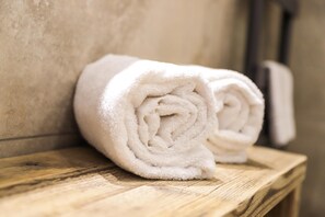 Haartrockner, Handtücher