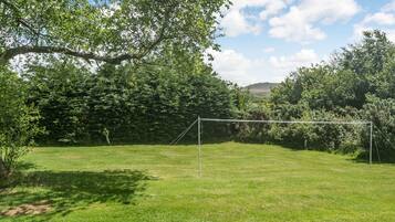 Ferienhaus | Sportplatz