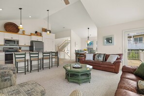 Smart TV, fireplace - The Hidden Gem: Hot Tub, Private Pool, Currituck Club Amenities (Corolla)