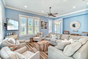 Televisión y oficina 