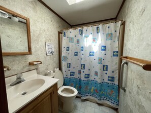 Chaumière, 5 chambres | Salle de bain