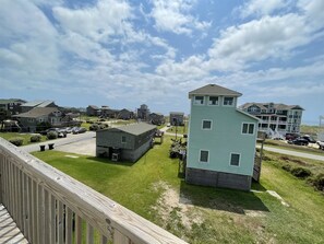 Cottage, 5 Bedrooms | Balcony