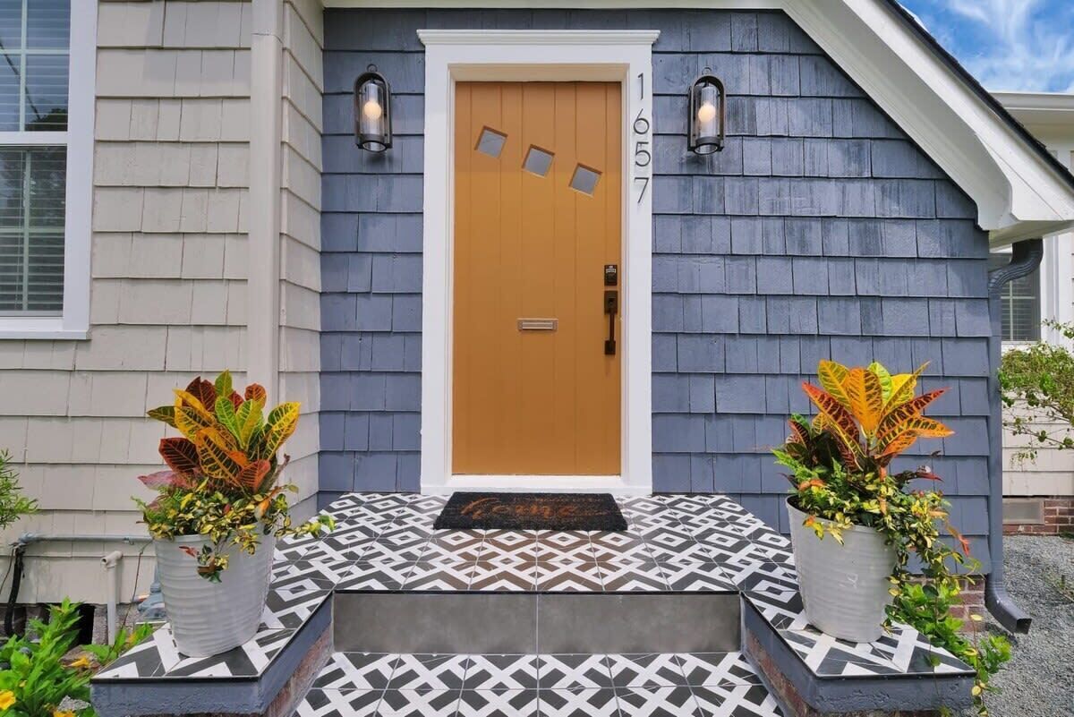 تفاصيل الفندق من الخارج