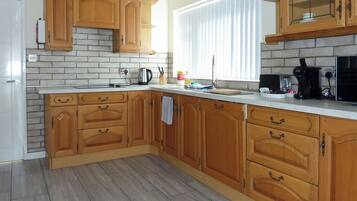 Dishwasher, highchair