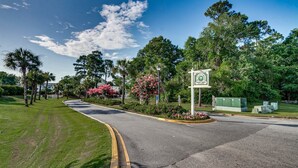Property entrance - River Oaks by Escape  (Myrtle Beach)